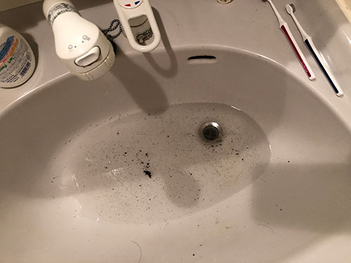 洗面所の水が流れない